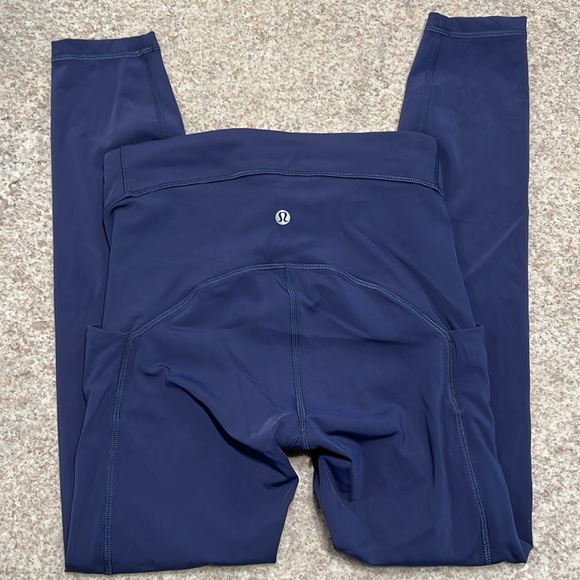 NWOT lululemon Power Thru High Rise tight size 4 - Picture 4 of 5